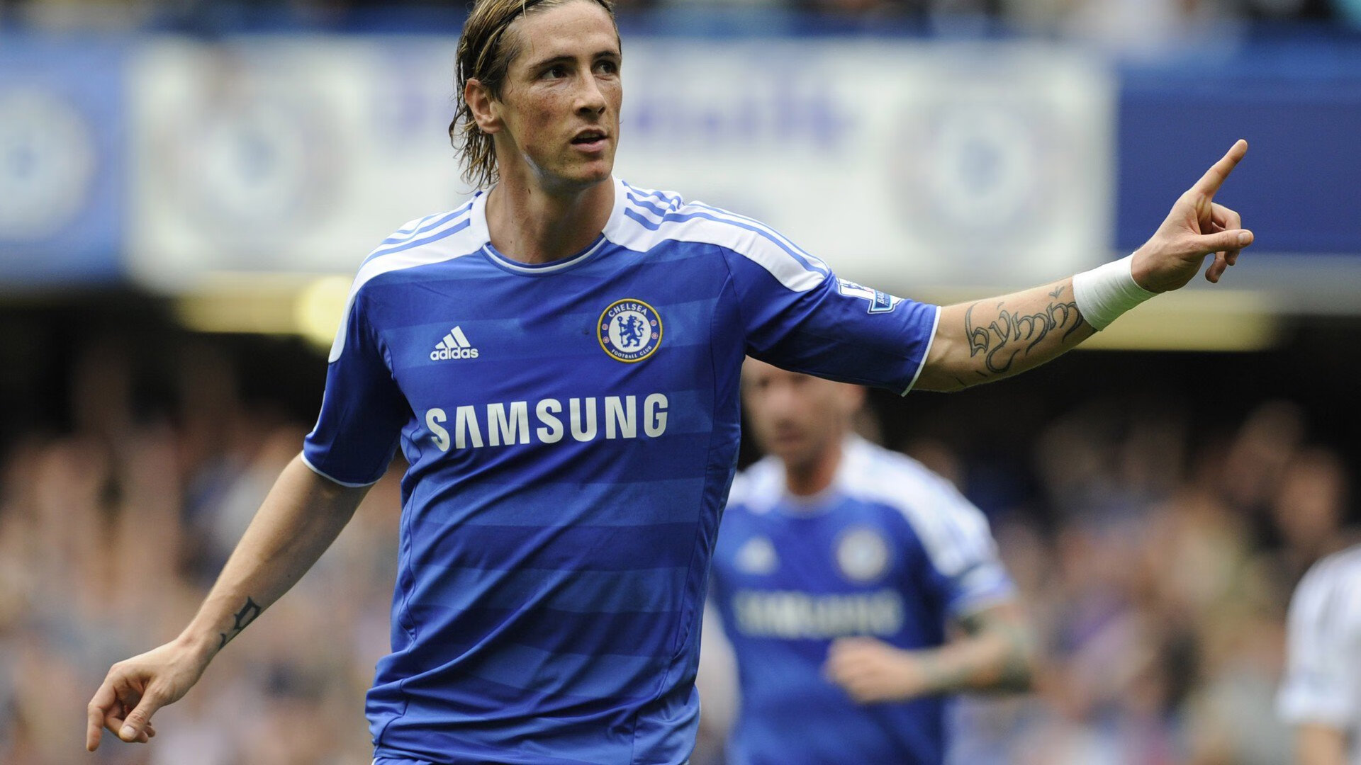 桑乔加盟曼城,英超顶级转会引发关注